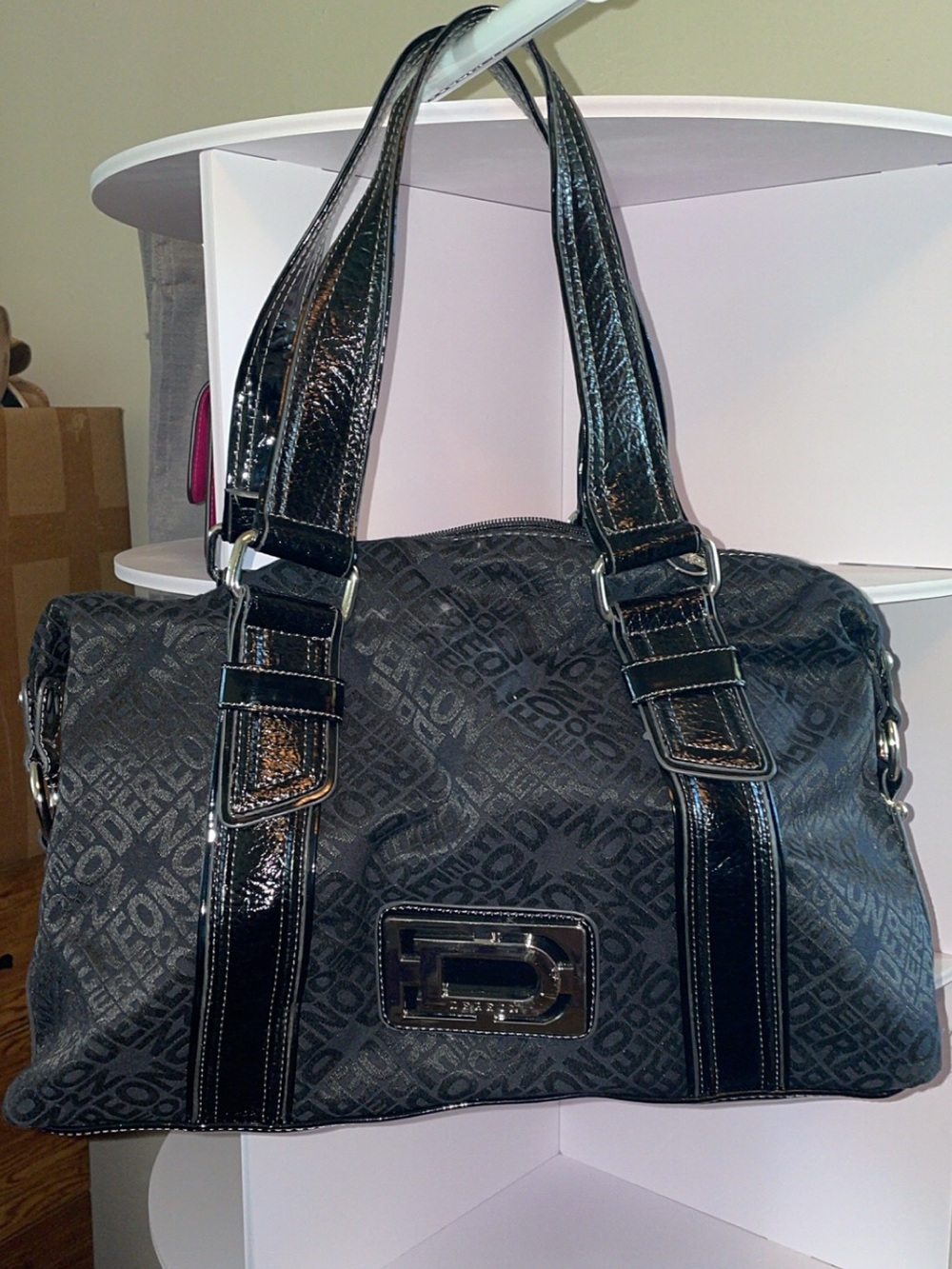 Dereon Satchel with Patent Trim